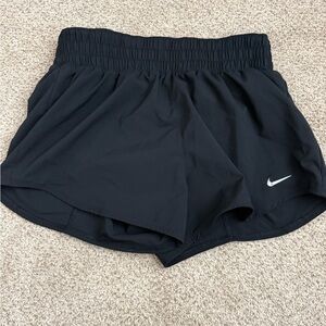 Nike Women's One Dri-FIT Mid-Rise 3" Brief-Lined Shorts
